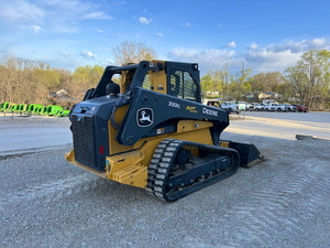 Cargadora Compacta de Alta Eficiencia Deere 333G 325G con Certificación EPA y CE, Diseño Compacto, Cargadora de Orugas para Bosques - Product Image 4