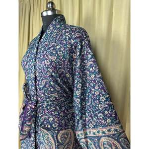 Cárdigan de Invierno Cálido y Acogedor para Mujer, Estilo Romántico, Color Verde Paisley, Abrigo Tipo Kimono con Bolsillos, Mezcla de Lana de Yak, Suave, Suministro ODM - Product Image 6