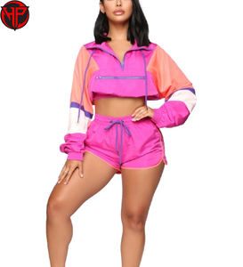 Conjunto Deportivo de 2 Piezas para Mujer, Chaqueta Cortavientos y Pantalones Cortos con Cordón Ajustable, Transpirable, de Secado Rápido, Estilo Urbano, Color Personalizado - Product Image 1