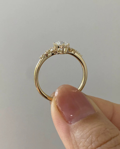 Anillo de Compromiso con Halo de Oro de 14k y Rodio, Certificado IGI, Diamante Cultivado en Laboratorio de Corte Redondo de 1.01CT VS2, Joyería para Bodas y Fiestas - Product Image 1