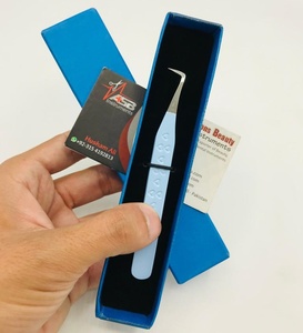 แหนบขนตาปลายแหลมแบบมืออาชีพทำจากสเตนเลสสตีลทนทานพิมพ์ลายหัวใจบูทแบบบาง90องศา - Product Image 6