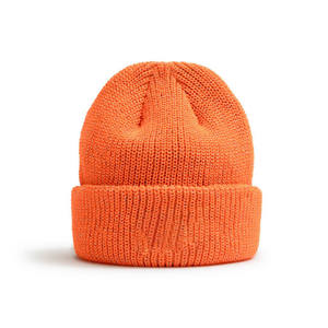 Bonnet en tricot jacquard chapeau d'hiver chaud mode unisexe logo personnalisé élégant confortable fournisseur en gros - Product Image 3