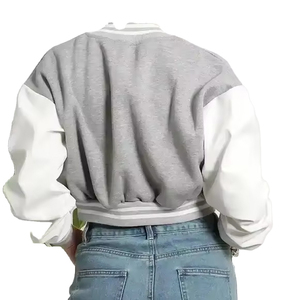 Nouvel arrivage de vêtements de ville d'hiver pour femmes Vestes de baseball unies vierges Vestes courtes universitaire pour femmes avec logo personnalisé - Product Image 4