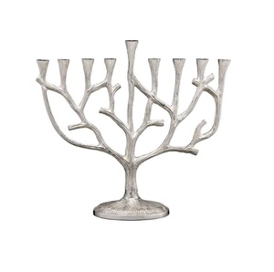 Elegante Menorá de Aluminio con Diseño Minimalista, Decoración de Mesa Ecológica para la Ceremonia de Iluminación de Hanukkah, Navidad y Pascua - Product Image 4