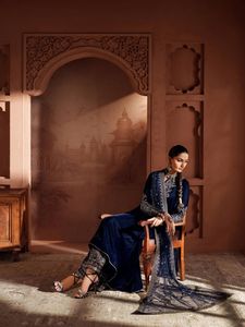 ชุดสلوارผ้ากำมะหยี่สีน้ำเงินอินเดีย-ปากีสถาน งานปักลายแฟนซี ดีไซน์เนอร์ งานปักยอดนิยม เหมาะสำหรับงานปาร์ตี้ งานแต่งงาน ชุดลำลองแบบดั้งเดิม - Product Image 5