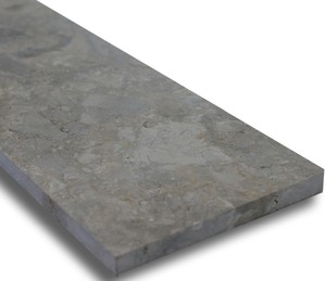 Carreaux de marbre gris de Bali, surface flammée, épaisseur 17 mm, découpe sur mesure pour usage hôtelier, salle de bain, cuisine, design moderne, marbre gris d'Indonésie - Product Image 1