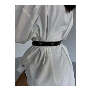 Cinturón de gamuza con hebilla cuadrada y accesorio de corazón para mujer, cinturón para pantalón, chaqueta, camisa, vestido - Negro-antiguo - Product Image 3