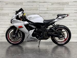 Suzuki GSX-R750 usada del 2017 disponible - Product Image 4