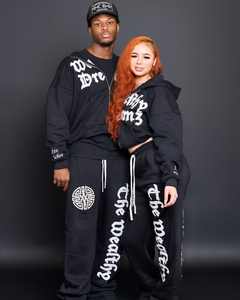 Traje de sudor para hombre más vendido de calidad superior Color sólido Hombres cómodos Trajes de sudor para la venta - Product Image 1