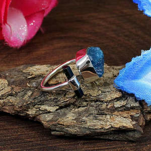 แหวนเงินสเตอร์ลิง92.5สำหรับผู้ชายหินอัญมณีนีออนอะพาไทต์สำหรับเจ้าหญิงตัดโรเดียมชุบเครื่องประดับเม็ดแพลทินัม - Product Image 4