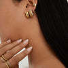 Aros Clásicos Vintage Gruesos Medianos Chapados en Oro con Forma Geométrica de Luna, Diamantes y Perlas para Regalo de Fiesta, Acero Inoxidable y Titanio - Product Image 1