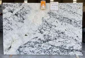 Bloc brut de marbre indien de meilleure qualité pour les monuments et les sculptures - Product Image 6