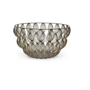 Bright Golden Plating Etching Design Fruit Basket Wedding Table Top Decoration Metal Fruit Basket Trending Style Fruit Basket