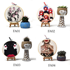 Décoration murale moderne en broderie point de croix faite à la main 15 cm - Matière coton - Décoration créative originale pour la maison - Thème mode - Product Image 2