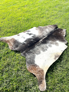 Tapis en peau de vache tricolore véritable, tapis en peau de vache brésilienne mouchetée tapis de sol en cuir tapis et moquettes islamiques - Product Image 4