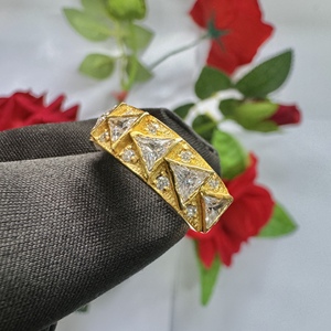 Bague de fiançailles en argent sterling 925 plaqué or 18 carats pour femmes mariage trillion de pierre de zircon taillé bijoux fins pour les occasions de fête - Product Image 3