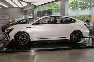 Oferta Especial: Auto M g 6 2025, 1.5T, 181 hp, L4, 5 Puertas, 5 Plazas, Hatchback, Nuevo y Económico, Transmisión de Doble Embrague de 7 Velocidades - Product Image 4