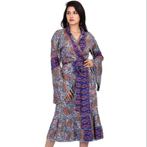 Colección Internacional de Kaftanes de Lujo con Estampado Animal, Traje de Baño de una Pieza de Secado Rápido de Rayón y Algodón - Product Image 1