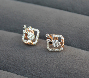 ชุดต่างหูห่วงเพชรธรรมชาติผ่านการรับรอง IGI สีโรสโกลด์18K ชุดเครื่องประดับเจ้าสาวที่มีเอกลักษณ์หรูหรา - Product Image 3