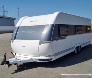 Moderna caravana ligera de acero inoxidable con suelo de madera para 4 personas, mini caravana, remolque de viaje con cocina y baño. - Product Image 1