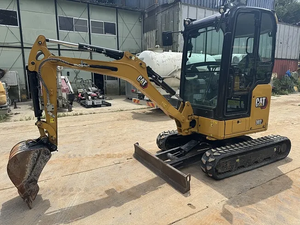 Mini-excavatrice Cat 302 CR de 2 tonnes, neuve et d'occasion, 21 CV, compacte, sur chenilles, homologuée EPA et CE, à prix abordable. - Product Image 3