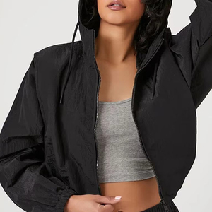 Veste coupe-vent légère en nylon softshell imperméable personnalisée pour femmes, vêtements de rue, sport de plein air, course à pied - Product Image 3