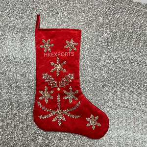 Décor de vacances perlé de bas de Noël rouge et or fait à la main, ornement de bas de luxe - Product Image 6