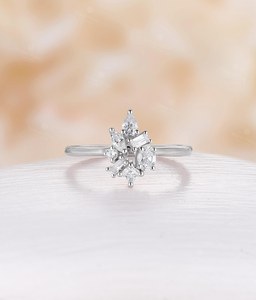 Anillo de Compromiso Delicado con Diamante Cultivado en Laboratorio de Múltiples Formas, Oro Sólido de 14K, Joyería Fina para Regalo de Aniversario o Fiesta para Parejas - Product Image 6