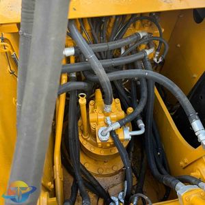 Excavatrice Caterpillar 323D2L d'occasion pour la construction générale, importée du Japon - Product Image 1