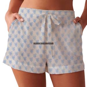 Nouveaux shorts élégants pour femmes en coton intégral à taille élastique, imprimés mignons, pantalons pour le printemps et l'été, nouveaux shorts amples décontractés pour la maison - Product Image 5