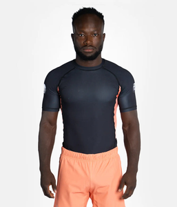 Camiseta de Compresión MMA Rash Guard para Hombre - Transpirable, 100% Poliéster, Secado Rápido, Manga Corta - Product Image 5