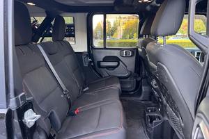 Jeep Wrangler Unlimited Rubicon 4x4 2020 Usado en Buen Estado - Product Image 4