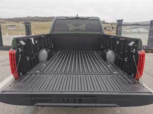 2024 Tun-dra SR5 Biturbo Pickup Used Diesel Automatic R17 Dark Leather Interior FWD AWD <b>Panoramic</b> Sunroof 360 Rear <b>Camera</b> - Product Image 5