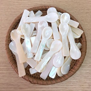 Precio súper barato. Un juego de 100 cucharas de nácar blancas naturales productos hechos a mano de Vietnam tamaño 6cm - Product Image 6
