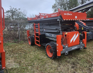 OFFRE DE LIQUIDATION LIMITÉE 2026 SKYJACK SJ9253RT Nacelles élévatrices à ciseaux tout-terrain - Product Image 1