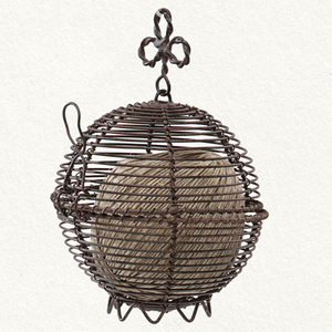 String Holder With Bird - Product Image 5