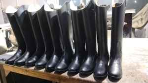 Bottes d'équitation western en cuir véritable de haute qualité, confortables et durables, avec fermeture éclair YKK et semelle en TPR - Product Image 6