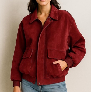 Veste de motard en cuir de mouton fait à la main Baggy Fit femmes rétro moto double boutonnage coupe-vent hiver - Product Image 1