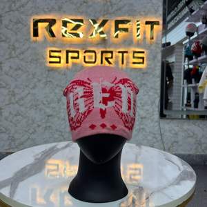 Calidad pura Precio asequible Cliente más demandado Corte perfecto Fabricación personalizada Material fresco Nuevo estilo Gorros personalizados - Product Image 2