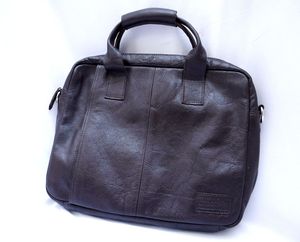 LEATHER HUNT Luxury Genuine Leather Laptop Briefcase with Zipper Closure Padded Laptop Compartment Multi-Pocket Design OEM - Product Image 2