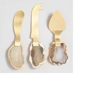 Ensemble de couteaux à fromage en acier inoxydable décorés à la main avec poignée pour servir du fromage au petit-déjeuner - Product Image 6