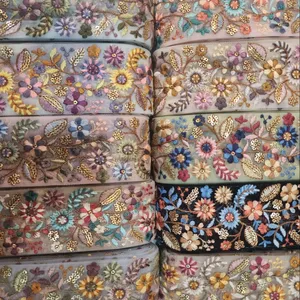 Populaire 100% Polyester Matériel 3D net floral tissu broderie dentelle pour robe