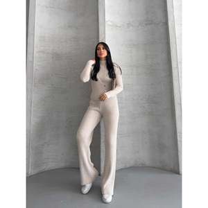 ชุดเสื้อถักแต่งกระดุมข้าง รุ่น 1563 - สีเบจ - Product Image 1