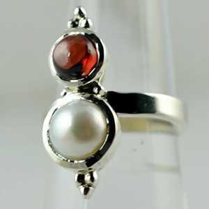 925 Sterling <b>Silver</b> Handmade <b>Ring</b> Freshwater Pearl <b>Garnet</b> Boho June Birthstone Jewelry Perfect Gift for Her Birthday Platinum - Product Image 3