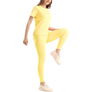 Vêtements d'entraînement Slim Fit Ensemble de survêtement d'été pour femmes Vêtements décontractés pour femmes les plus vendus Ensembles de survêtement d'été - Product Image 3
