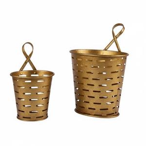 Jardinières suspendues en métal de couleur verte de style vintage en forme de seau d'olives, pour l'extérieur et l'intérieur, décoratives, branche d'olivier pour jardin, patio, balcon - Product Image 4