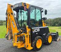 Chargeuse-pelleteuse compacte JCB 1CX 4x4 Diesel, machine de chantier avec chargeur frontal et pelle arrière