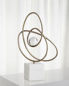 Escultura decorativa de metal para mesa con silueta elegante, ideal para temas clásicos de decoración del hogar y estilo sofisticado para estantes - Product Image 5