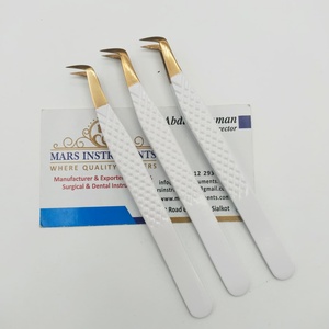 Pince à épiler Volume Blanc mat avec pointe dorée pour extension de cils Logo personnalisé de haute qualité - Product Image 1