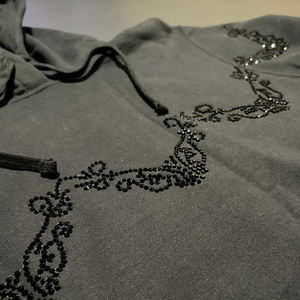 Sweat-shirt personnalisé OEM, style vintage surdimensionné, avec strass, logo intégral en strass, sweat-shirt élégant et universel - Product Image 5